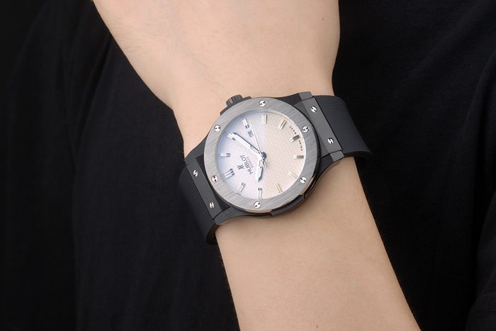 Hublot Big Bang bracelet en caoutchouc noir blanc Checkered Dial 80201-8